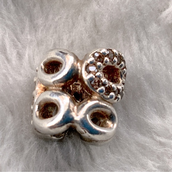 Pandora Circle of Friends Charm - Picture 7 of 7